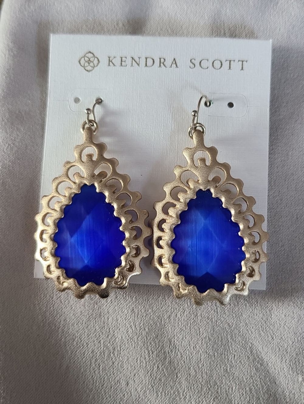 Kendra Scott Custom Vintage "Finn" Earrings In Cobalt Cats Eye Brushed Gold